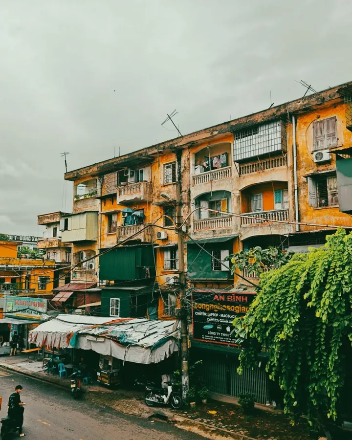 Bếp và khu ăn